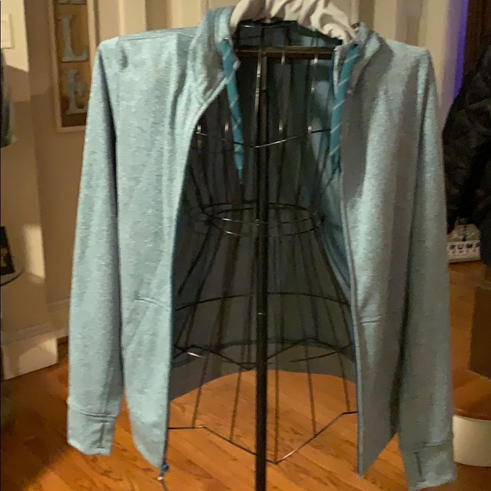 New Men’s lightweight north face jacket